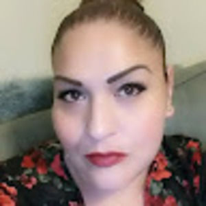 Meet your Posher, Marisa